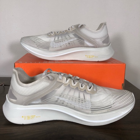 New Nike Zoom Fly SP Light Bone Size 12.5 13 Shoes - Picture 3 of 7